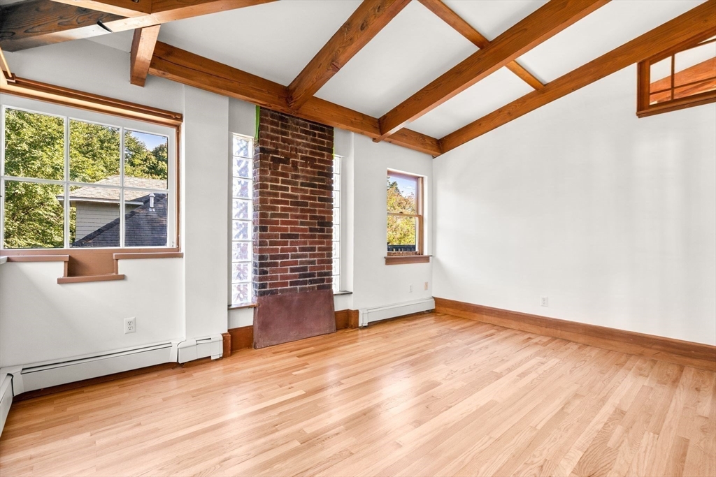 30-32 Goodrich Rd