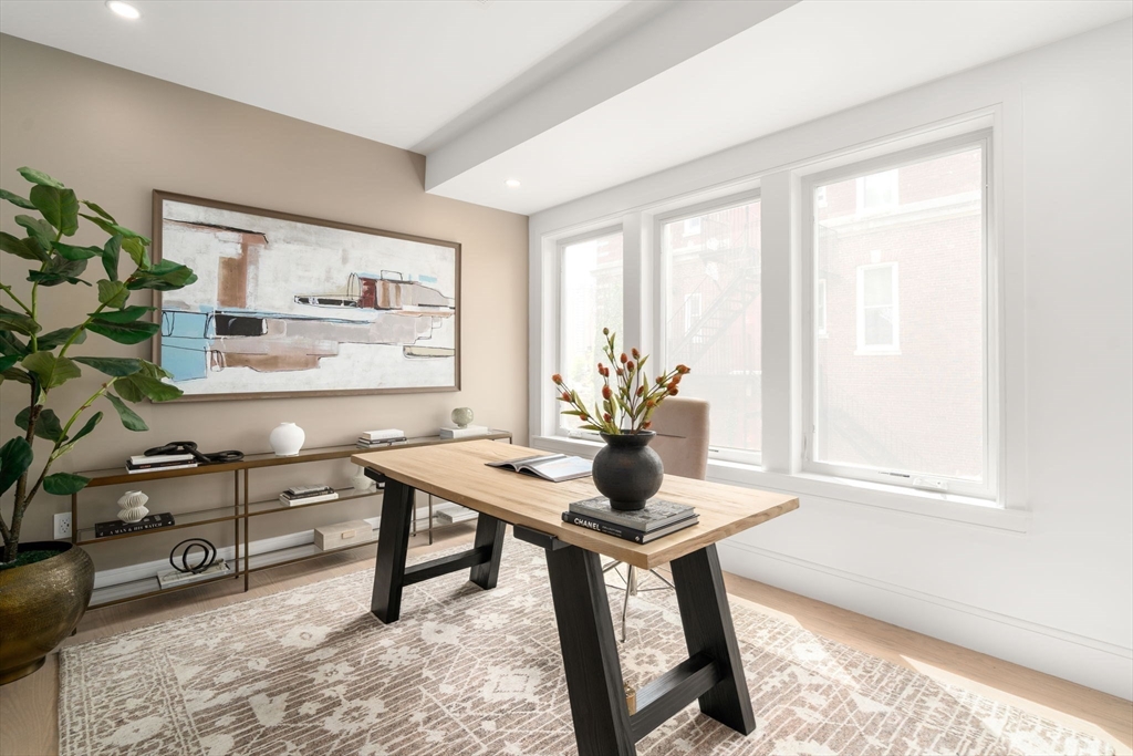 33 Evergreen St # 1