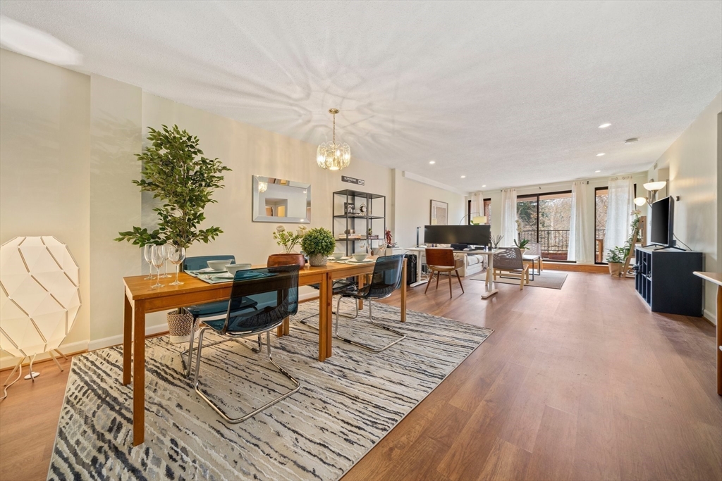 1850 Beacon St # 204