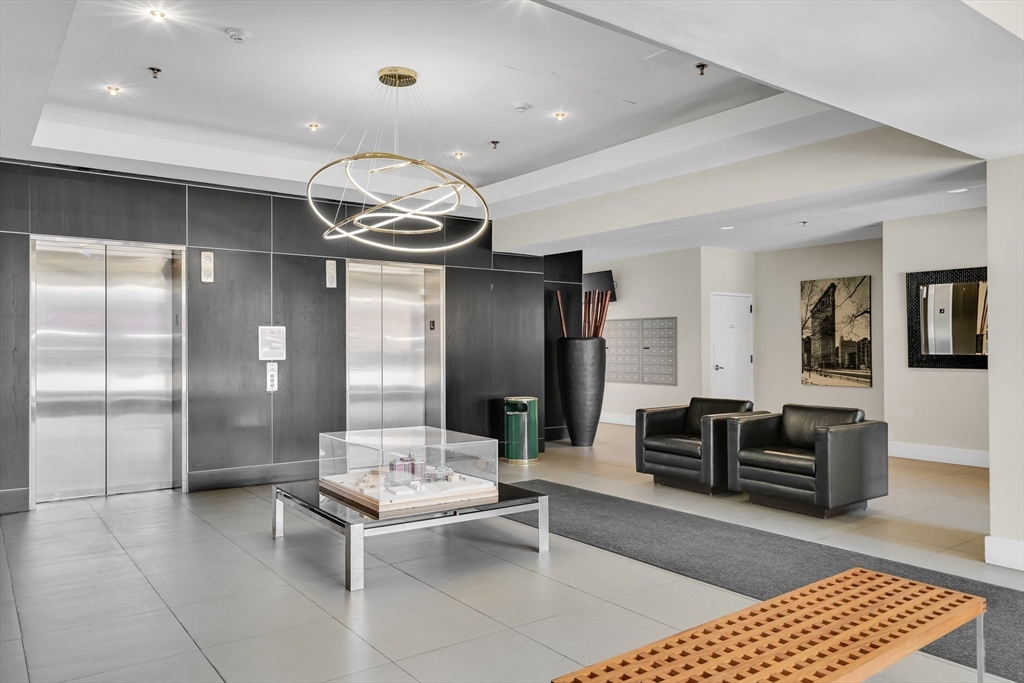 15 N Beacon St # 714