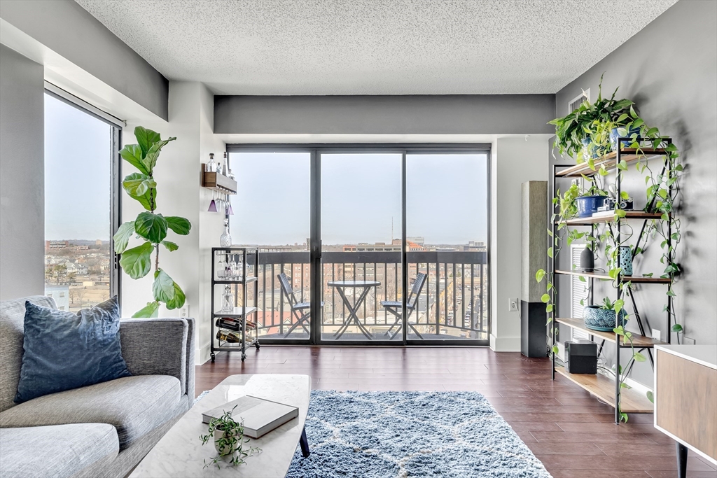 15 N Beacon St # 714