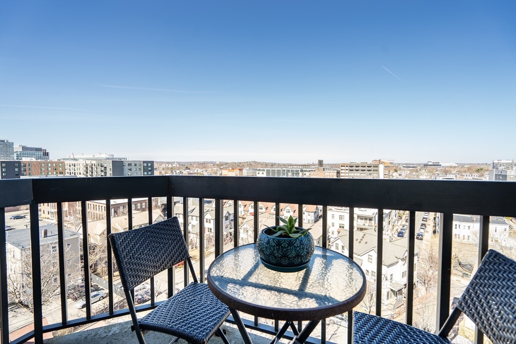 15 N Beacon St # 714