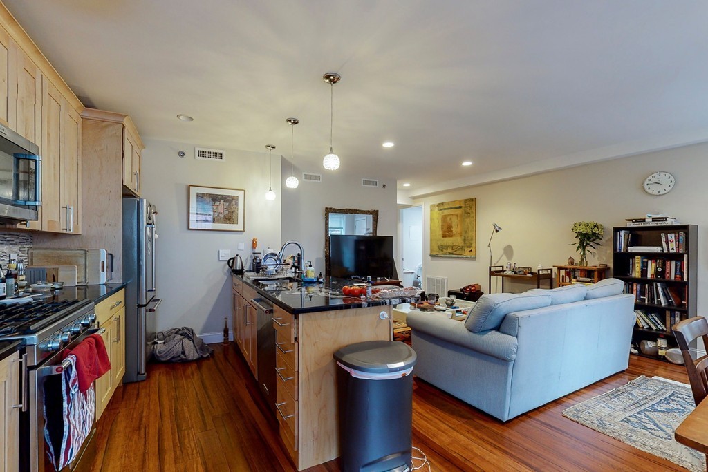 104 Prince Street # 4