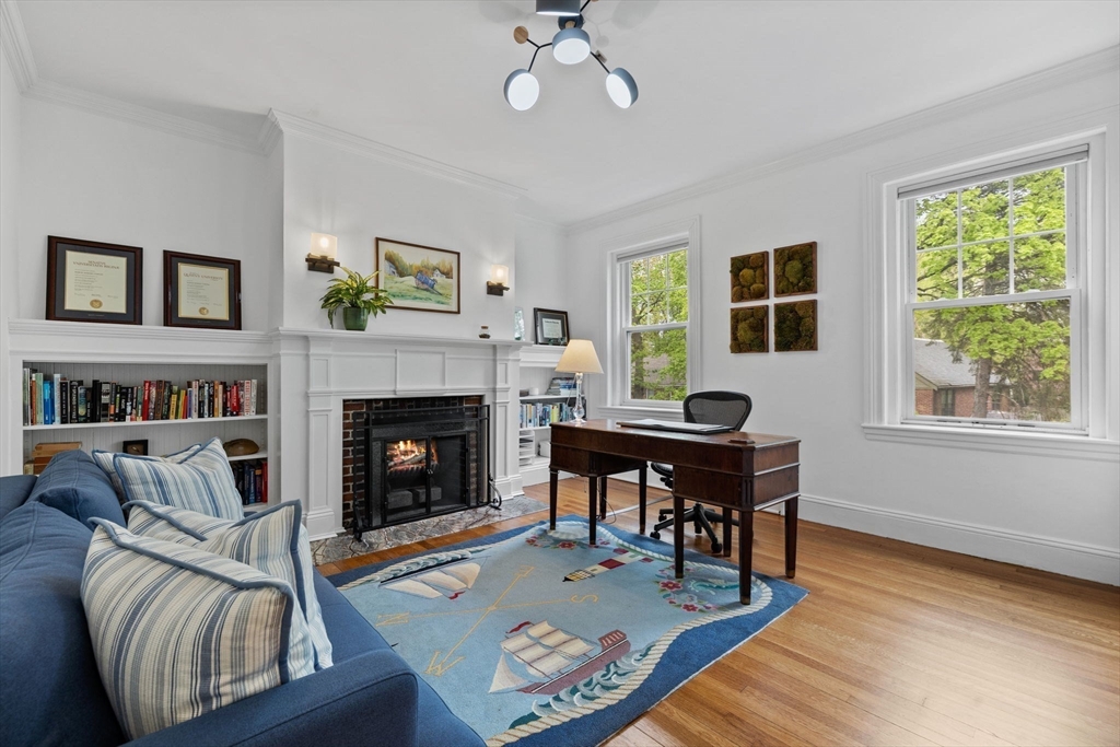 48 Marshal Street # C