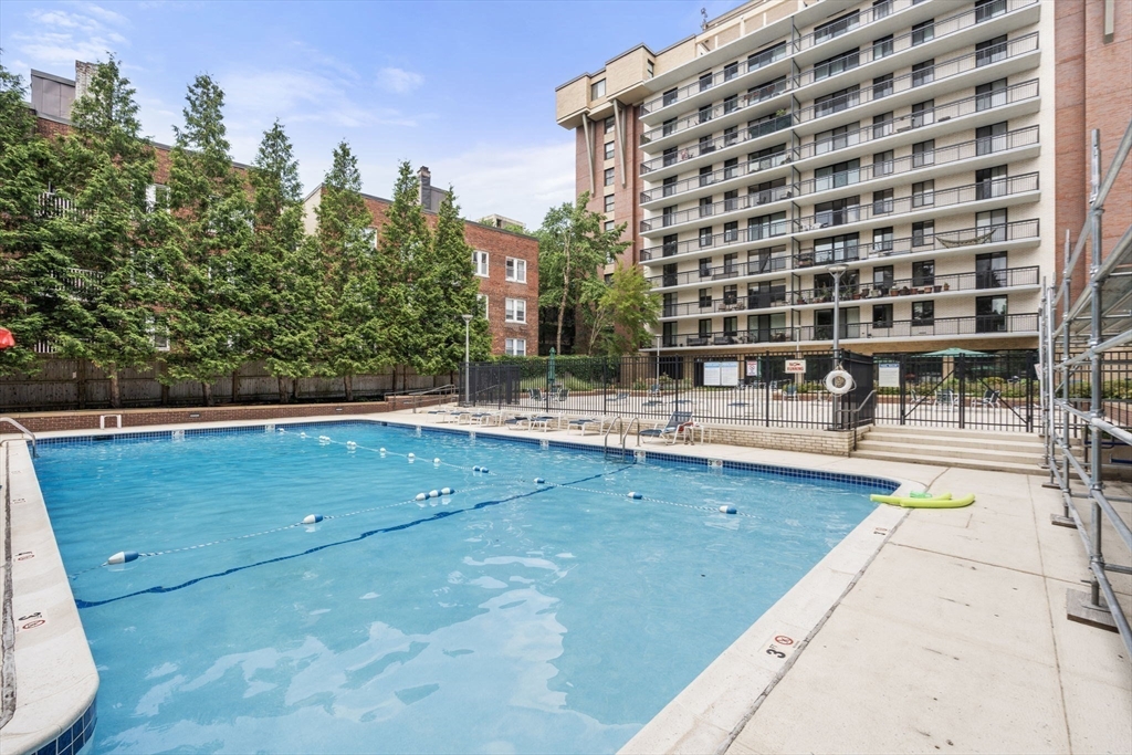 50 Longwood Ave # 212