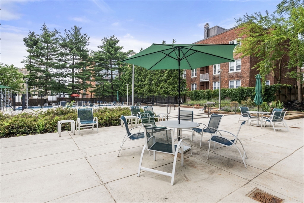 50 Longwood Ave # 212