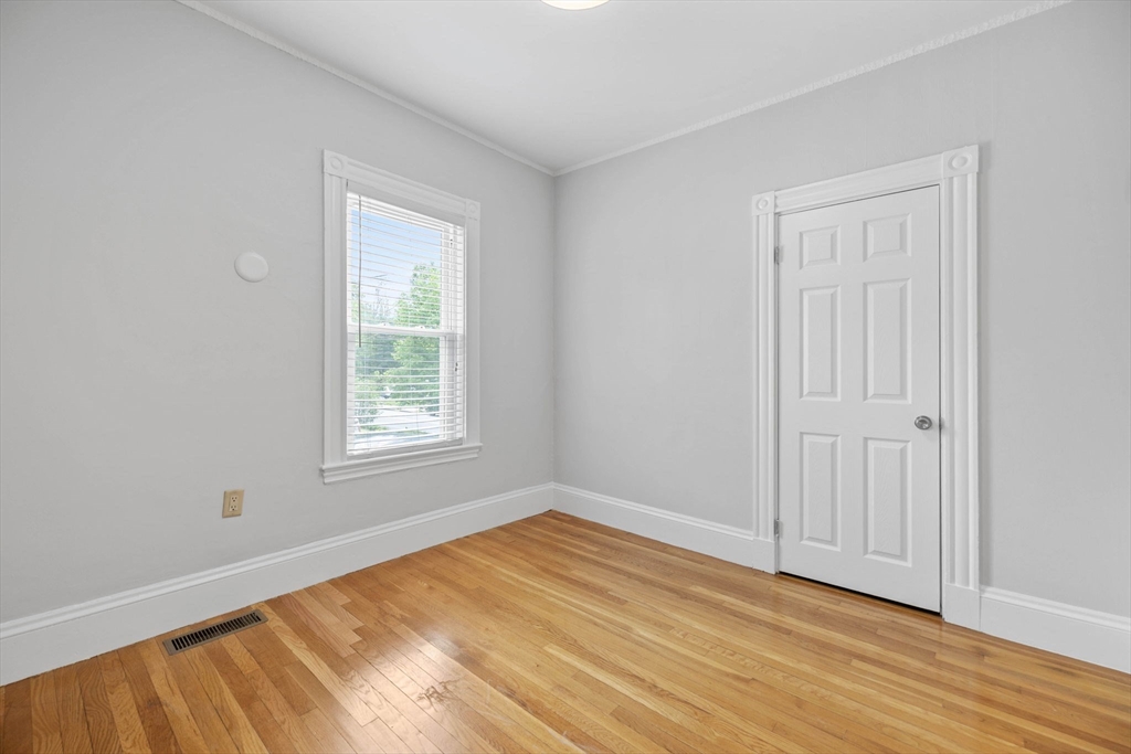 228 Langley Rd
