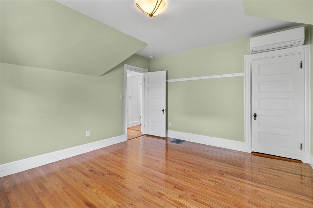 228 Langley Rd