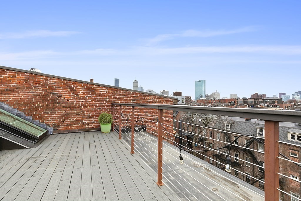 666 Massachusetts Ave # 5