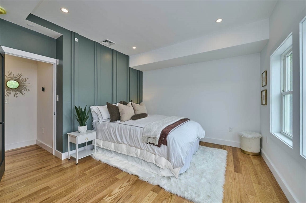 18 Belknap Street # 2