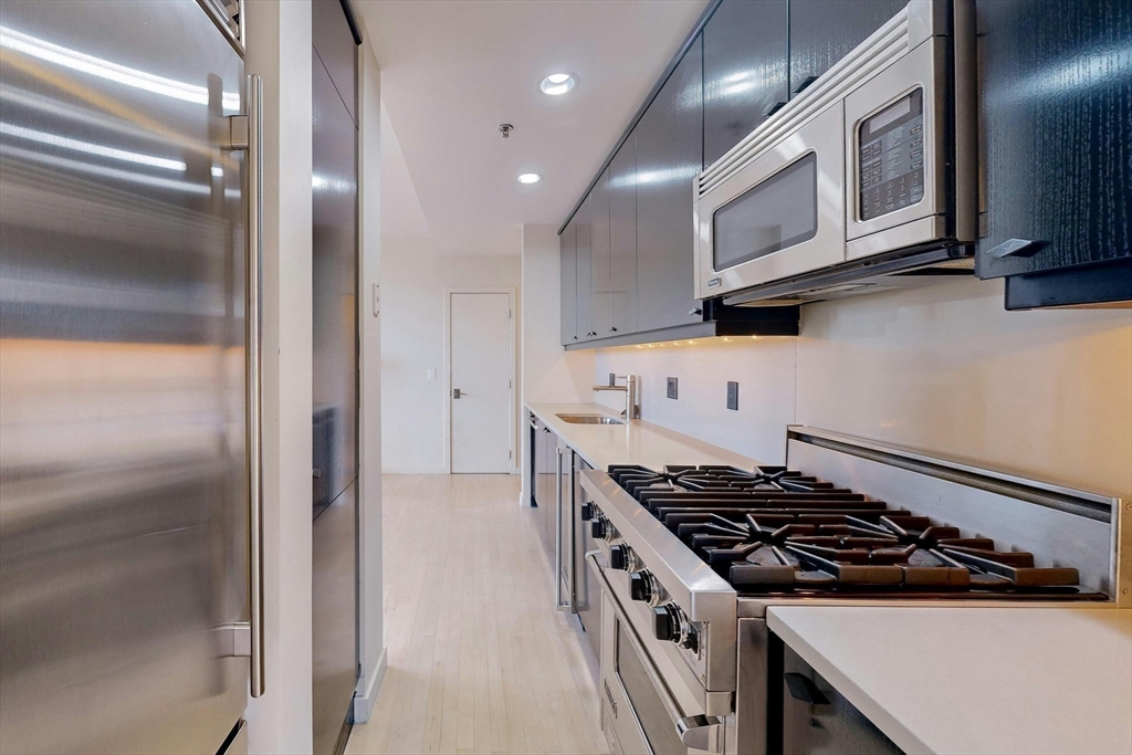 755 Boylston Street # 804