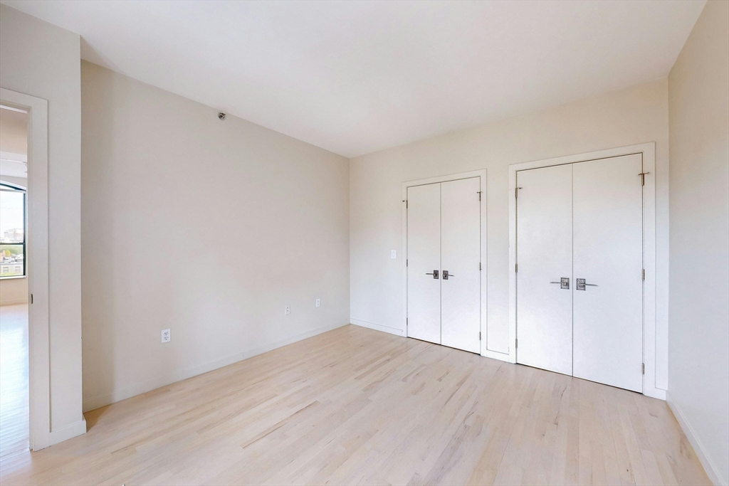 755 Boylston Street # 804