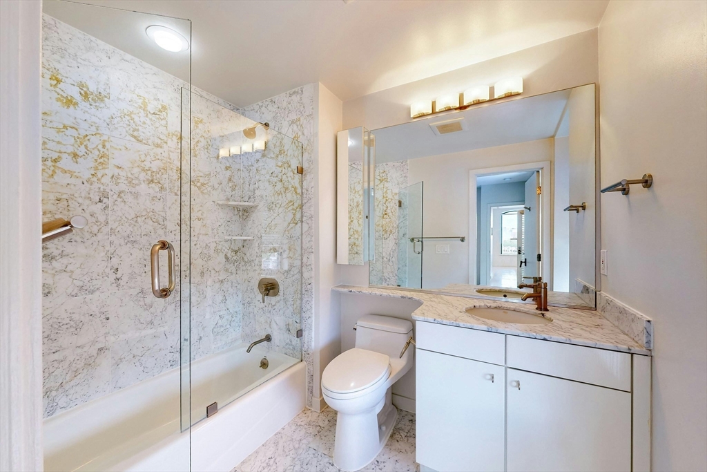 755 Boylston Street # 804