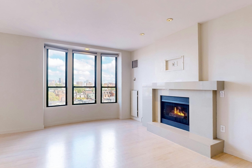 755 Boylston Street # 804