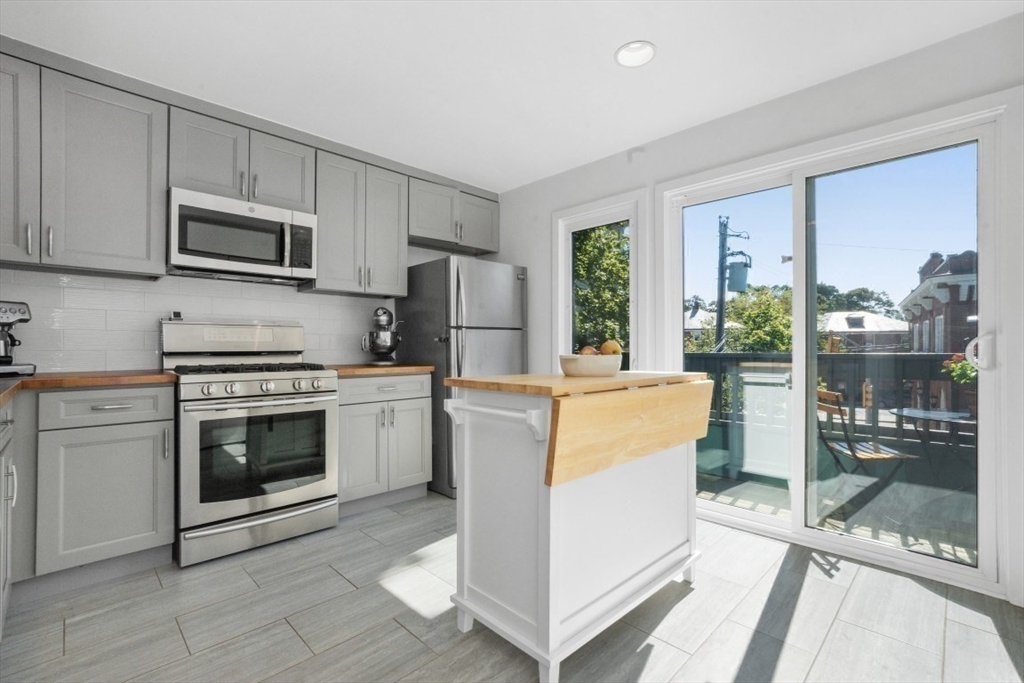 6 Sherman St # B