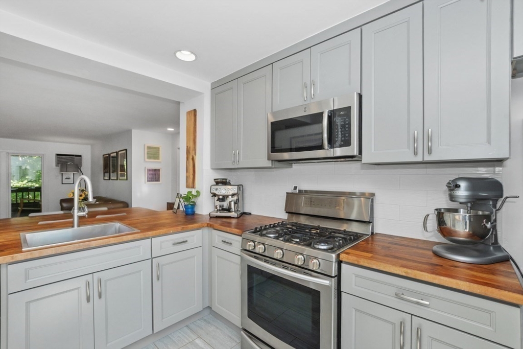 6 Sherman St # B