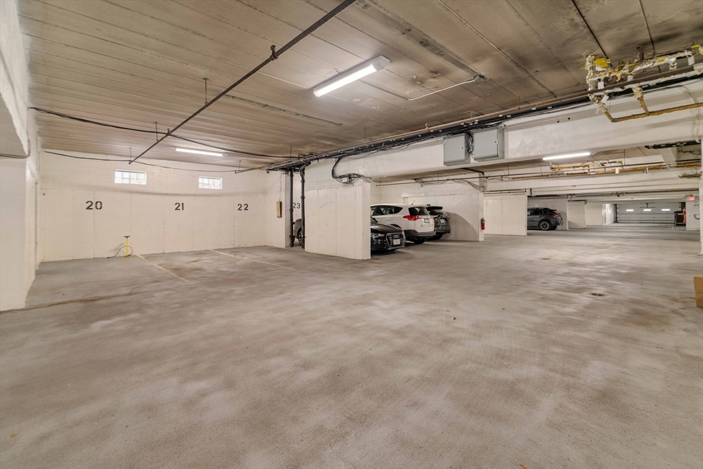 123 Sewall Ave Unit: LC