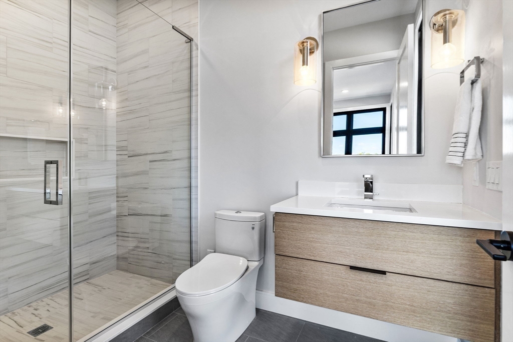 14 Green Street Unit: PH1