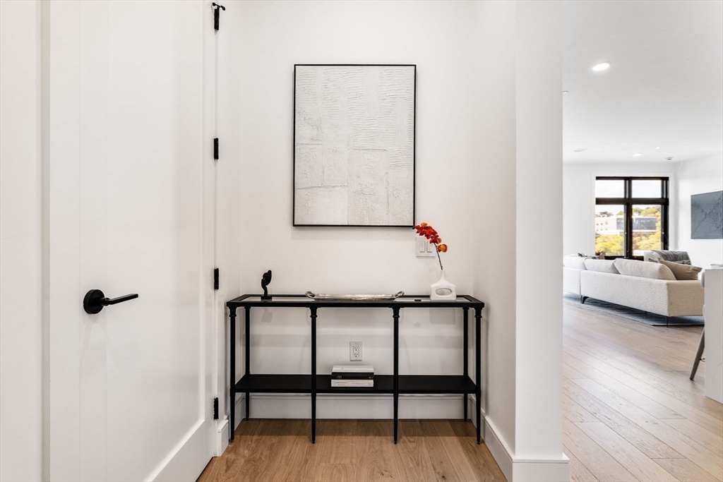 14 Green Street Unit: PH1