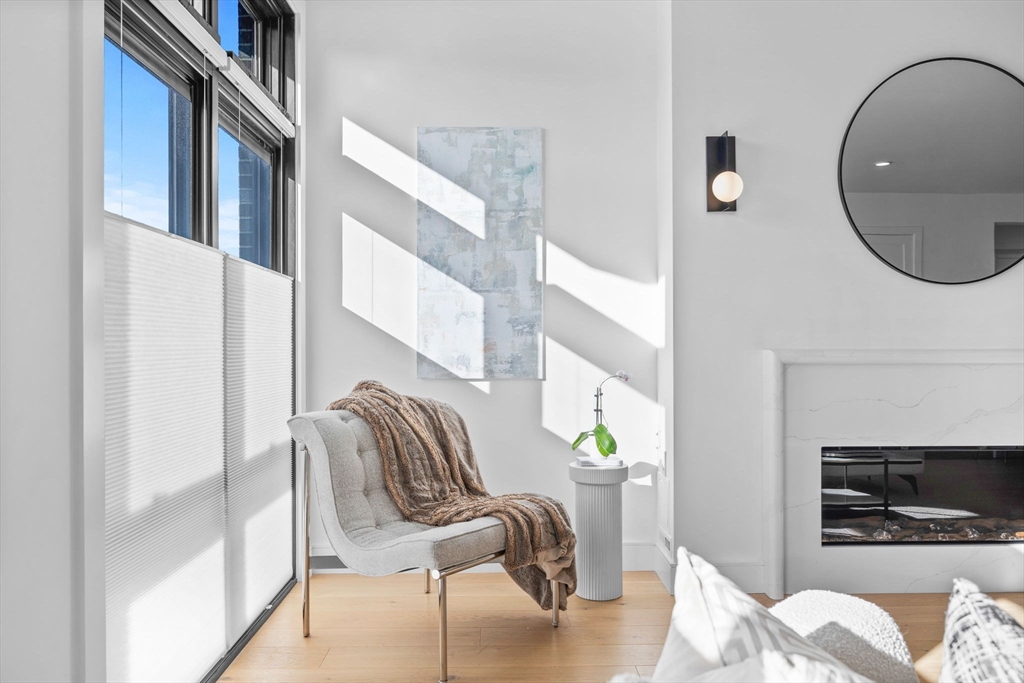 14 Green Street Unit: PH1