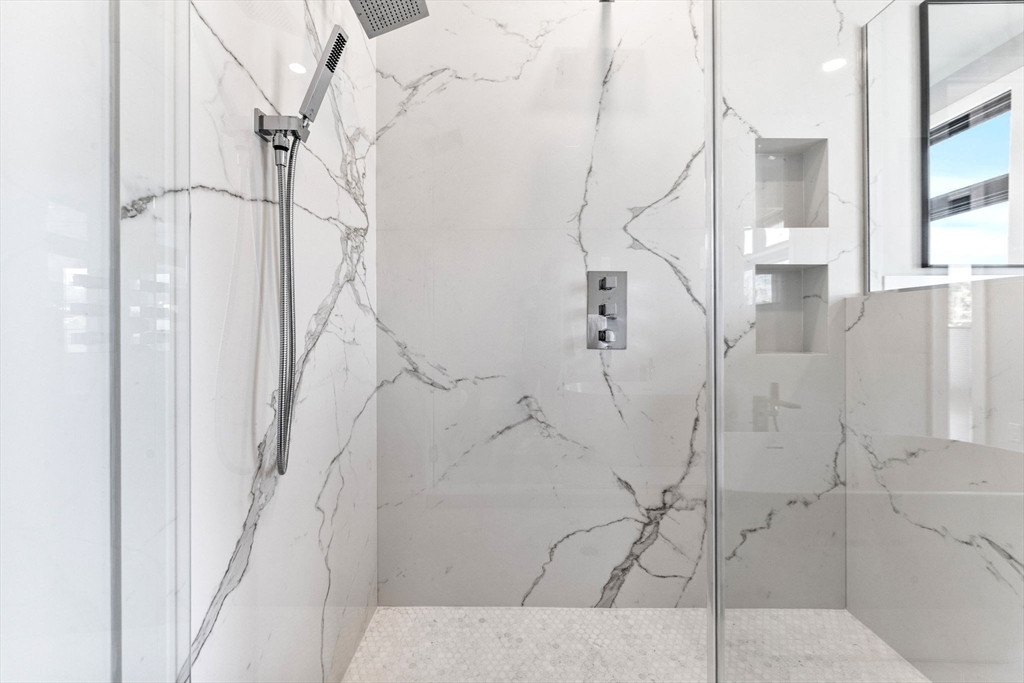 14 Green Street Unit: PH1