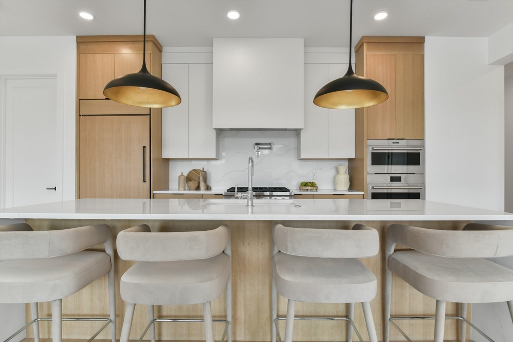 14 Green Street Unit: PH1