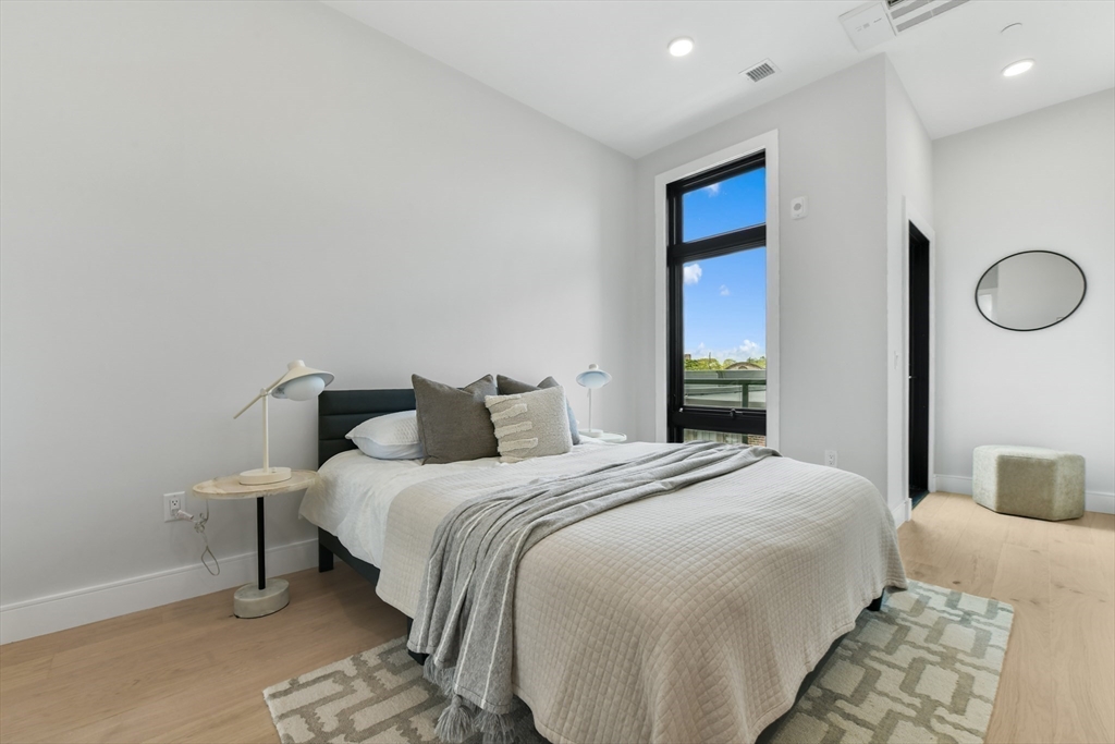 14 Green Street Unit: PH1