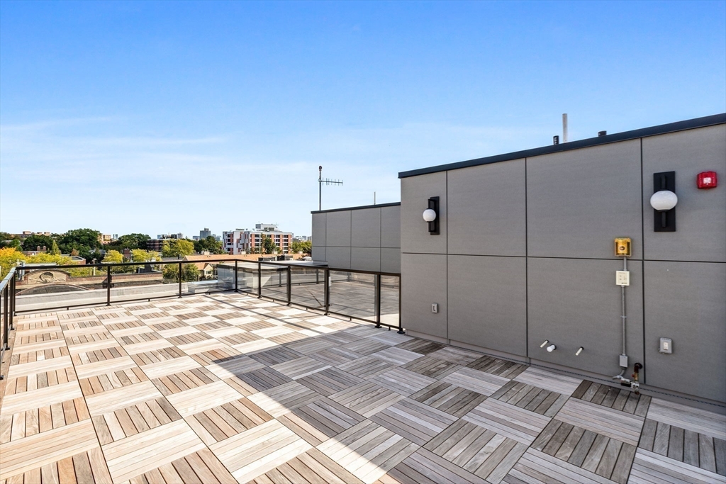 14 Green Street Unit: PH1