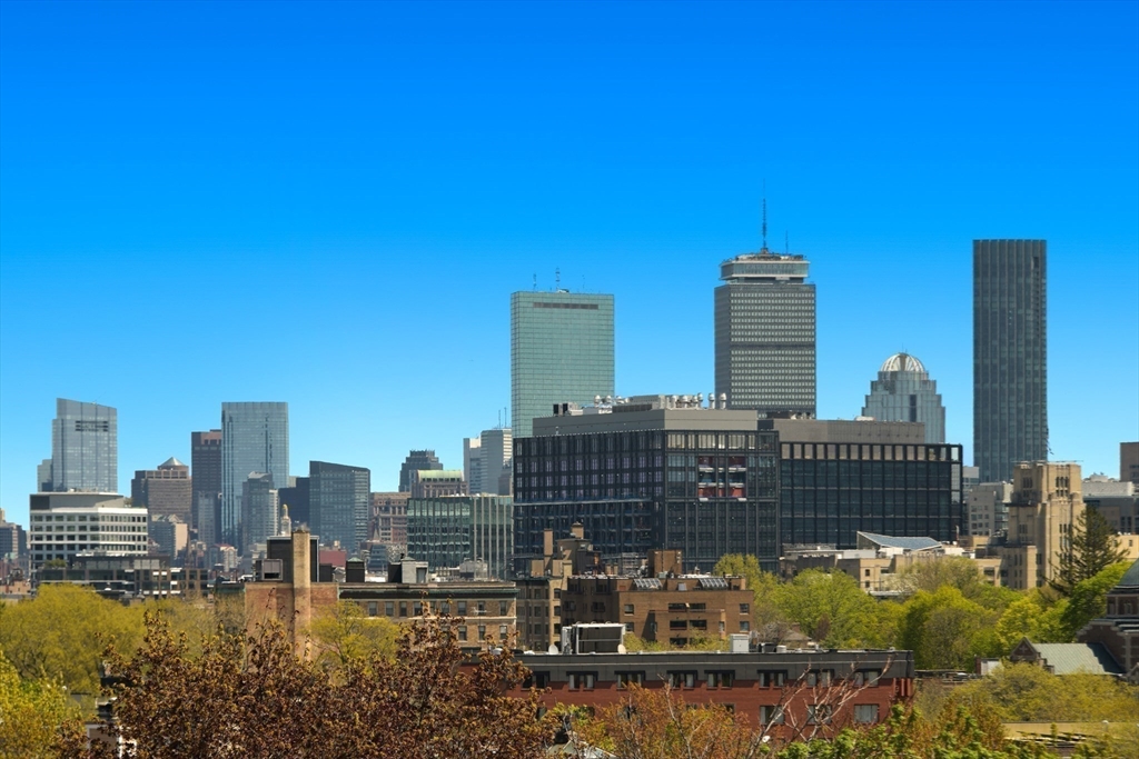 14 Green Street Unit: PH1