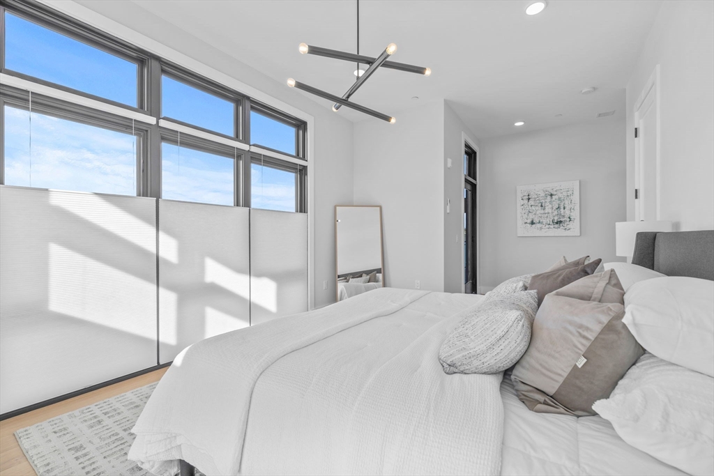 14 Green Street Unit: PH1