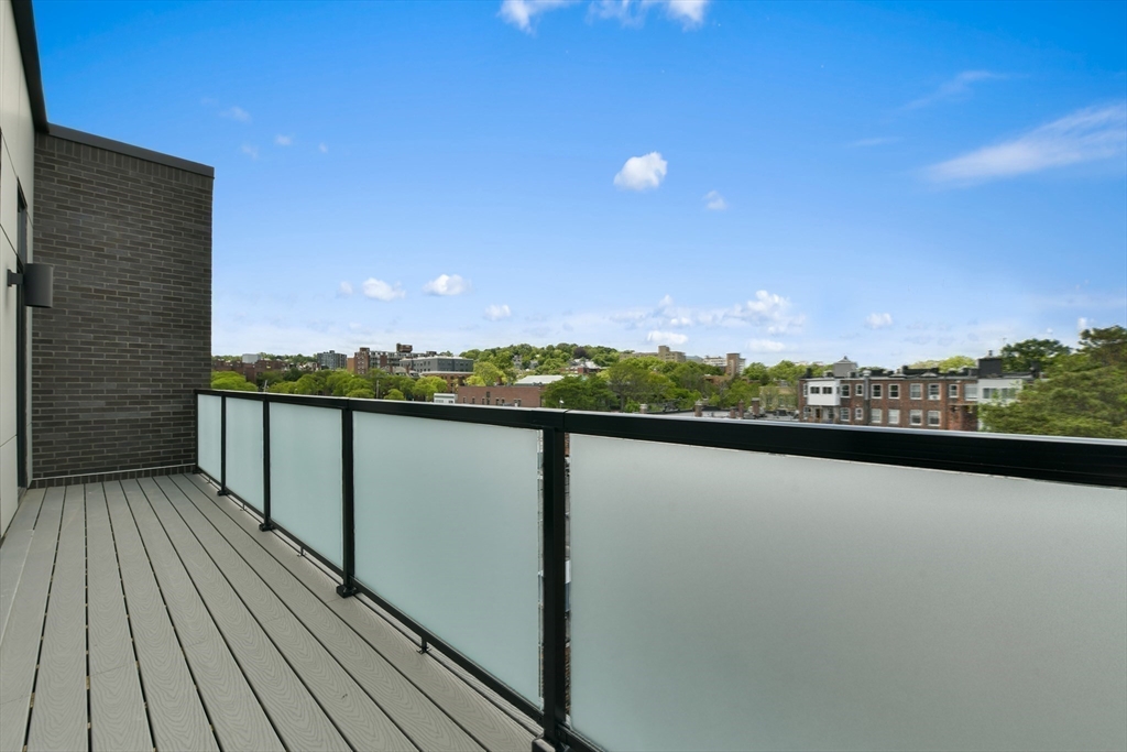 14 Green Street Unit: PH1