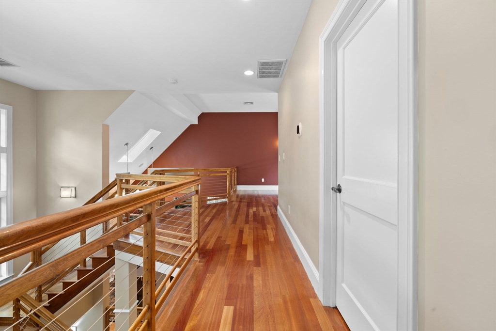 20 Hamlet Street # 1
