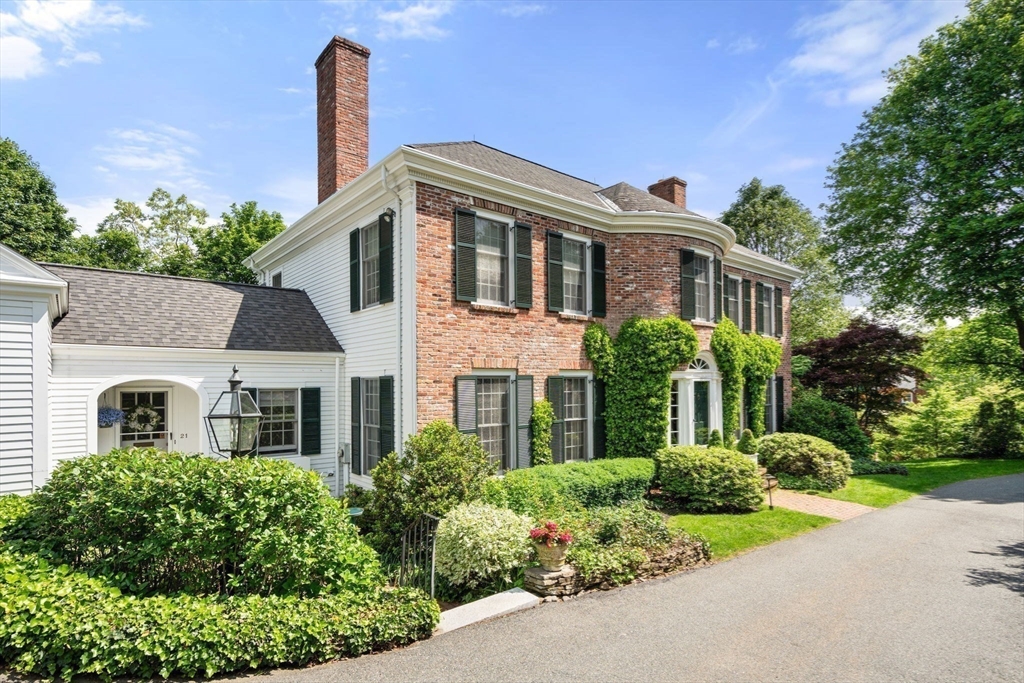 21 Wellington Lane