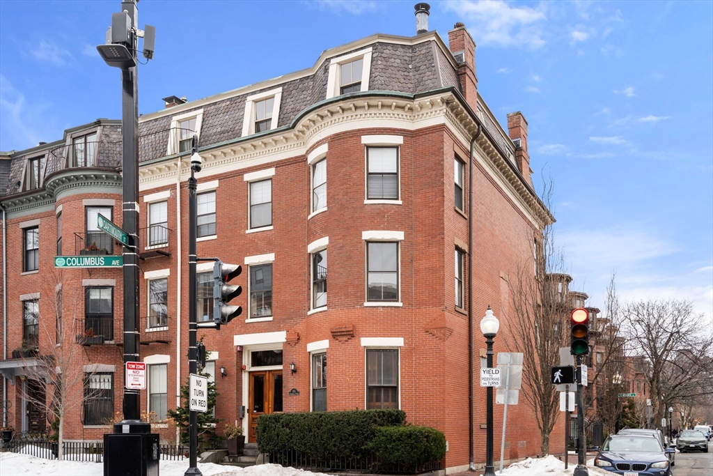 150 Chandler St # 9