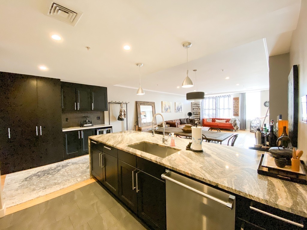 323 Boylston # 201