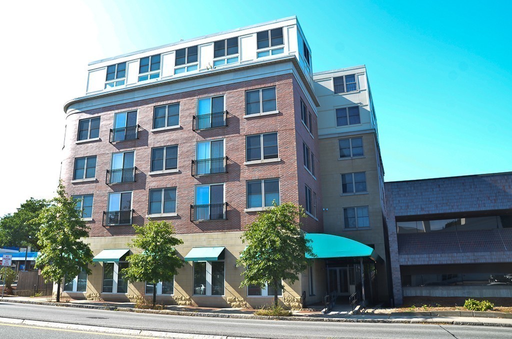 323 Boylston # 201