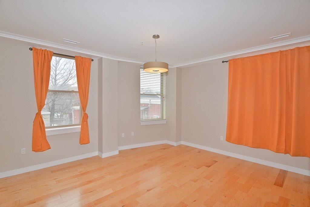 323 Boylston # 201