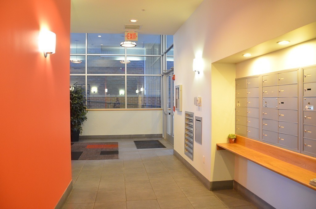323 Boylston # 201