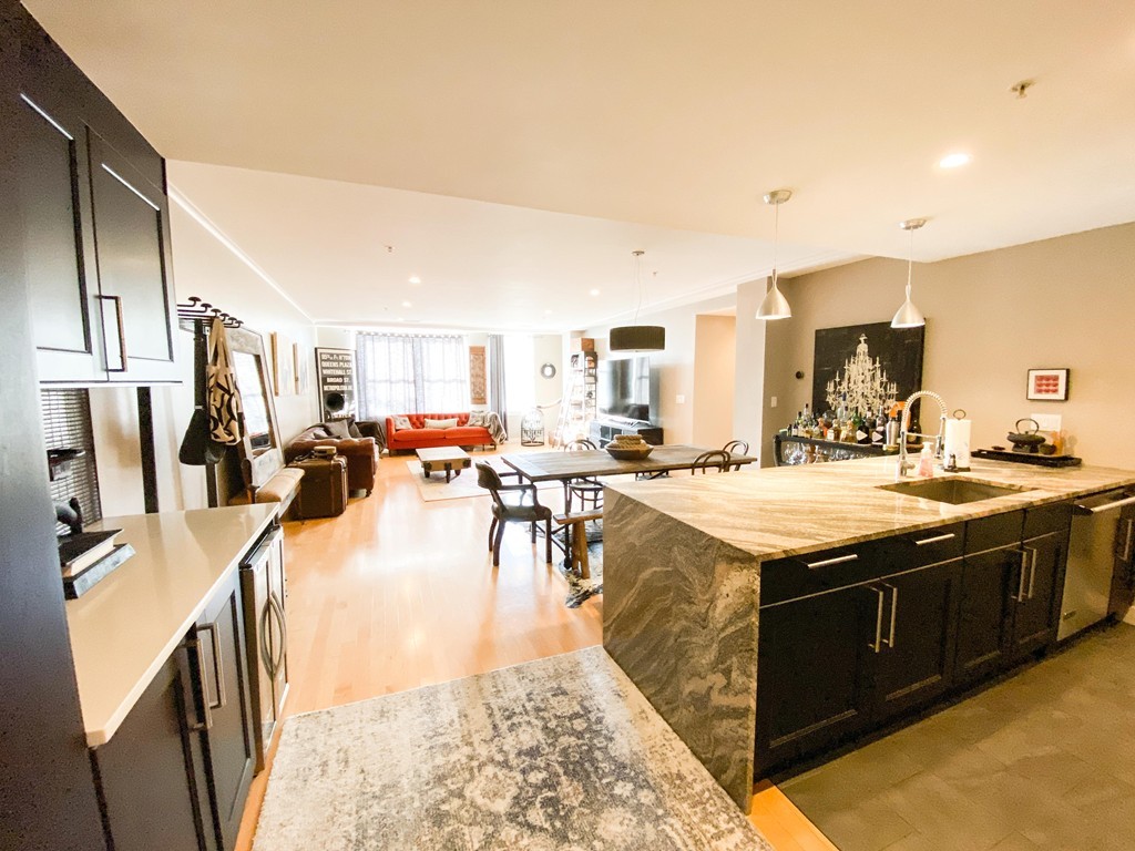 323 Boylston # 201