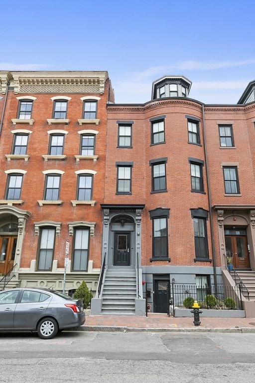 666 Massachusetts Ave # 3