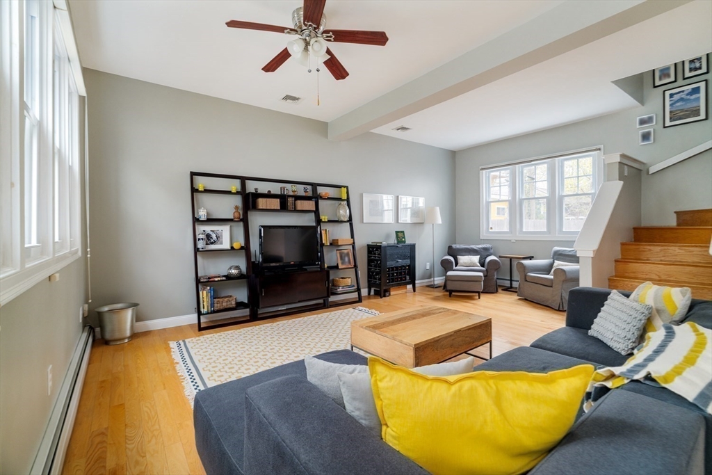 13 Hubbard Street # B