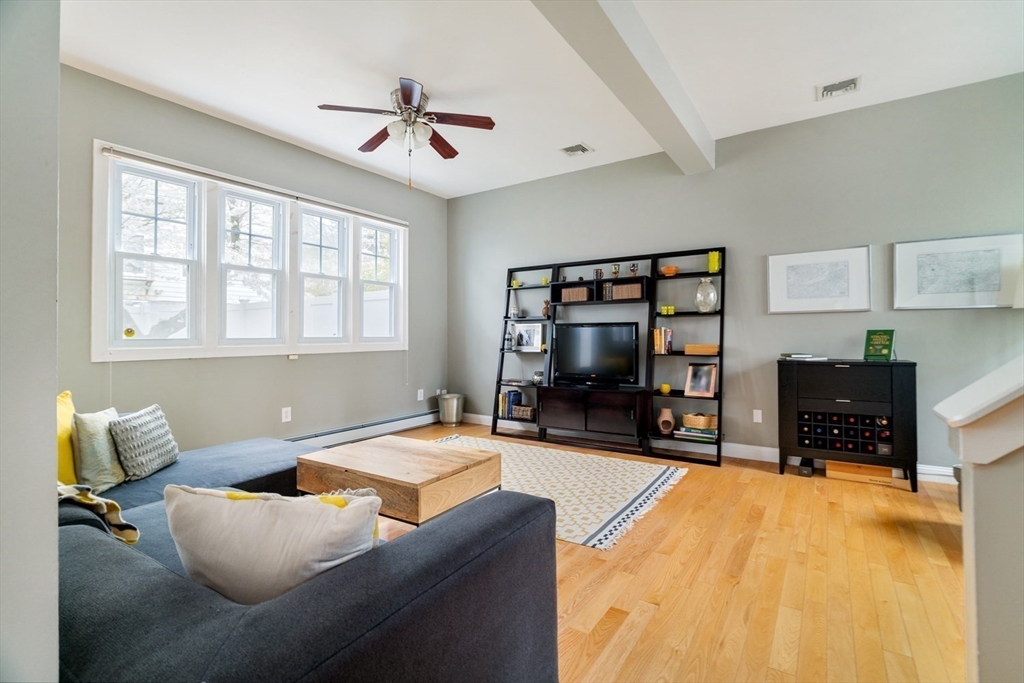 13 Hubbard Street # B