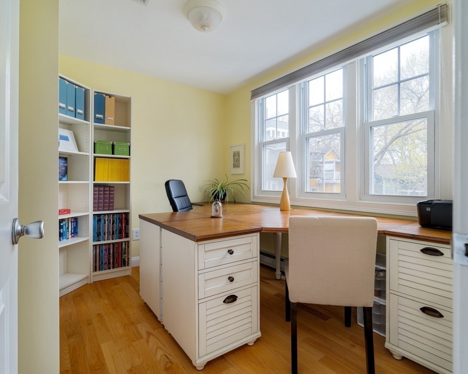 13 Hubbard Street # B