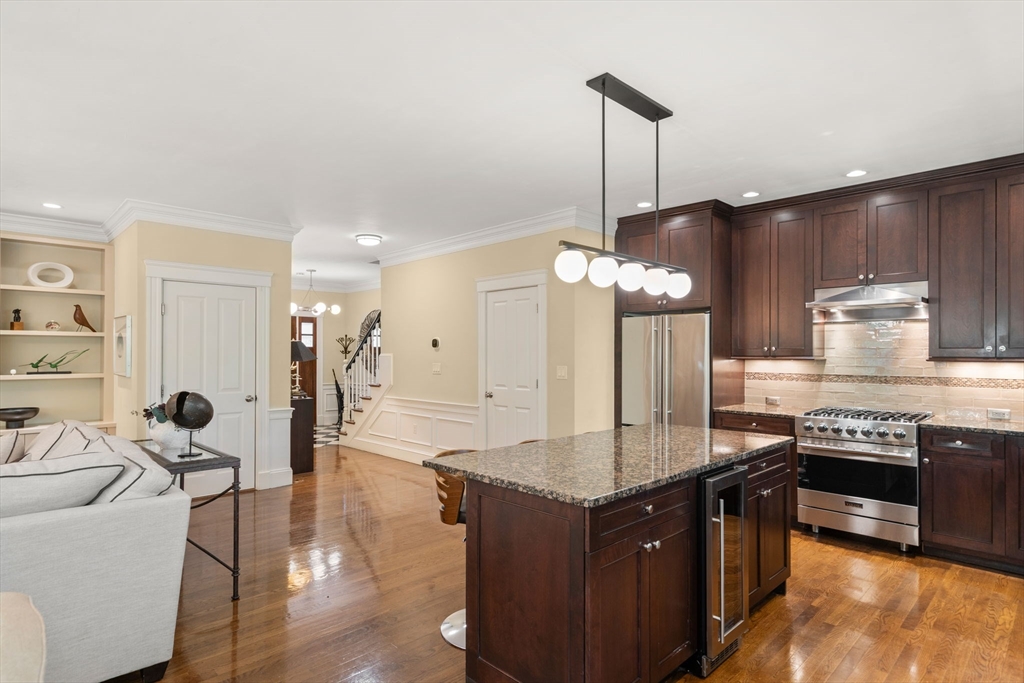 113 Carlisle St # 113