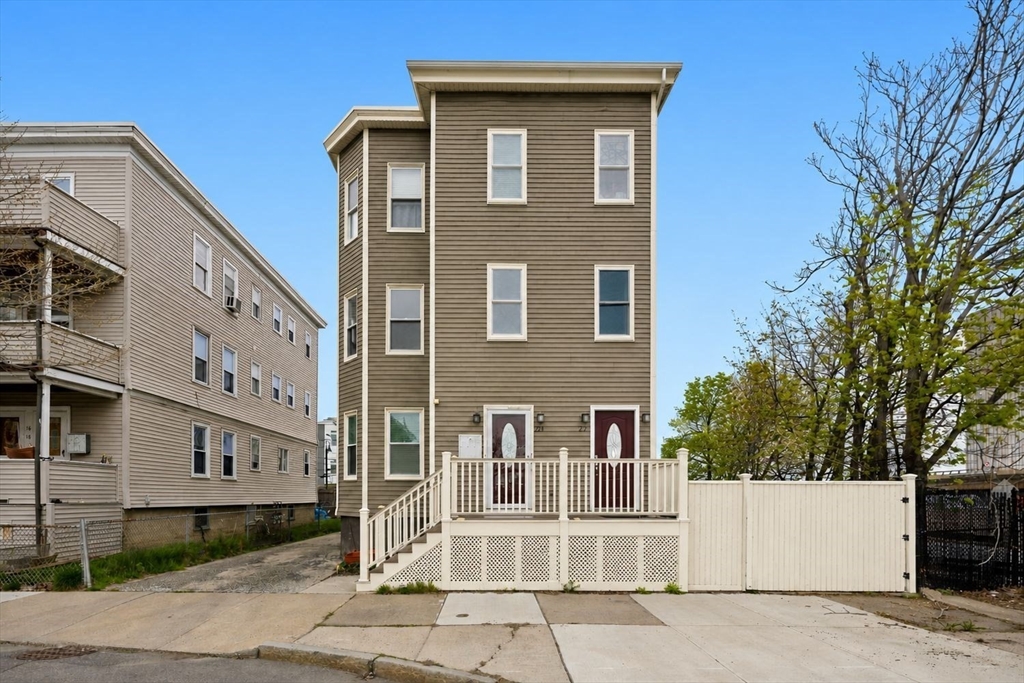 20 Connecticut Ave # 2