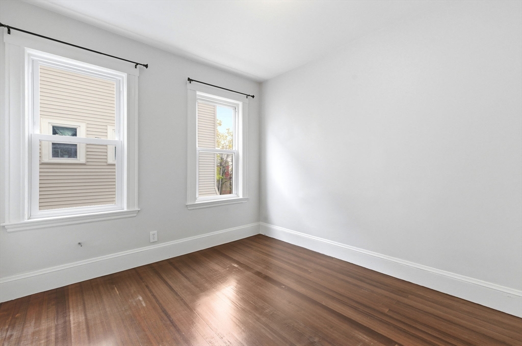 20 Connecticut Ave # 2