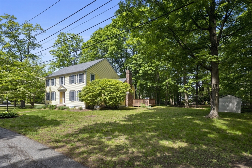 2 Laurel Street