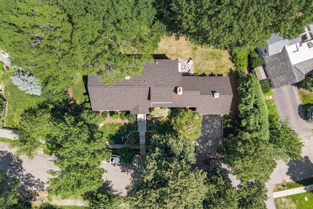 44 Valley Rd