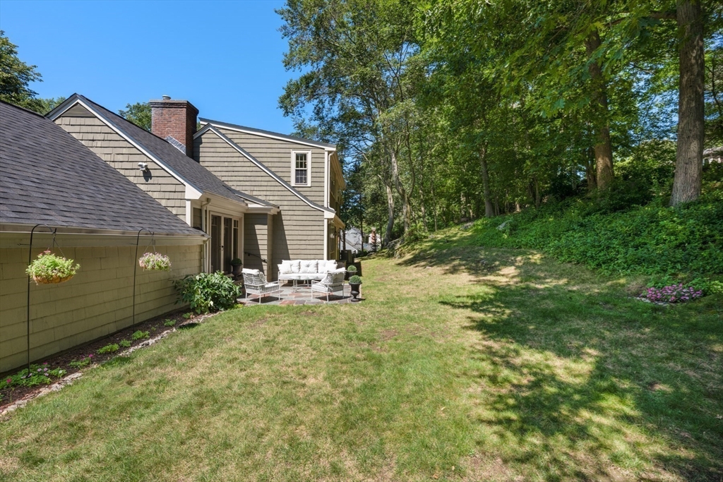 44 Valley Rd
