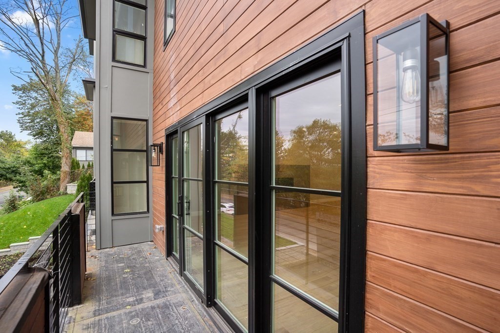 222 Austin St # 222